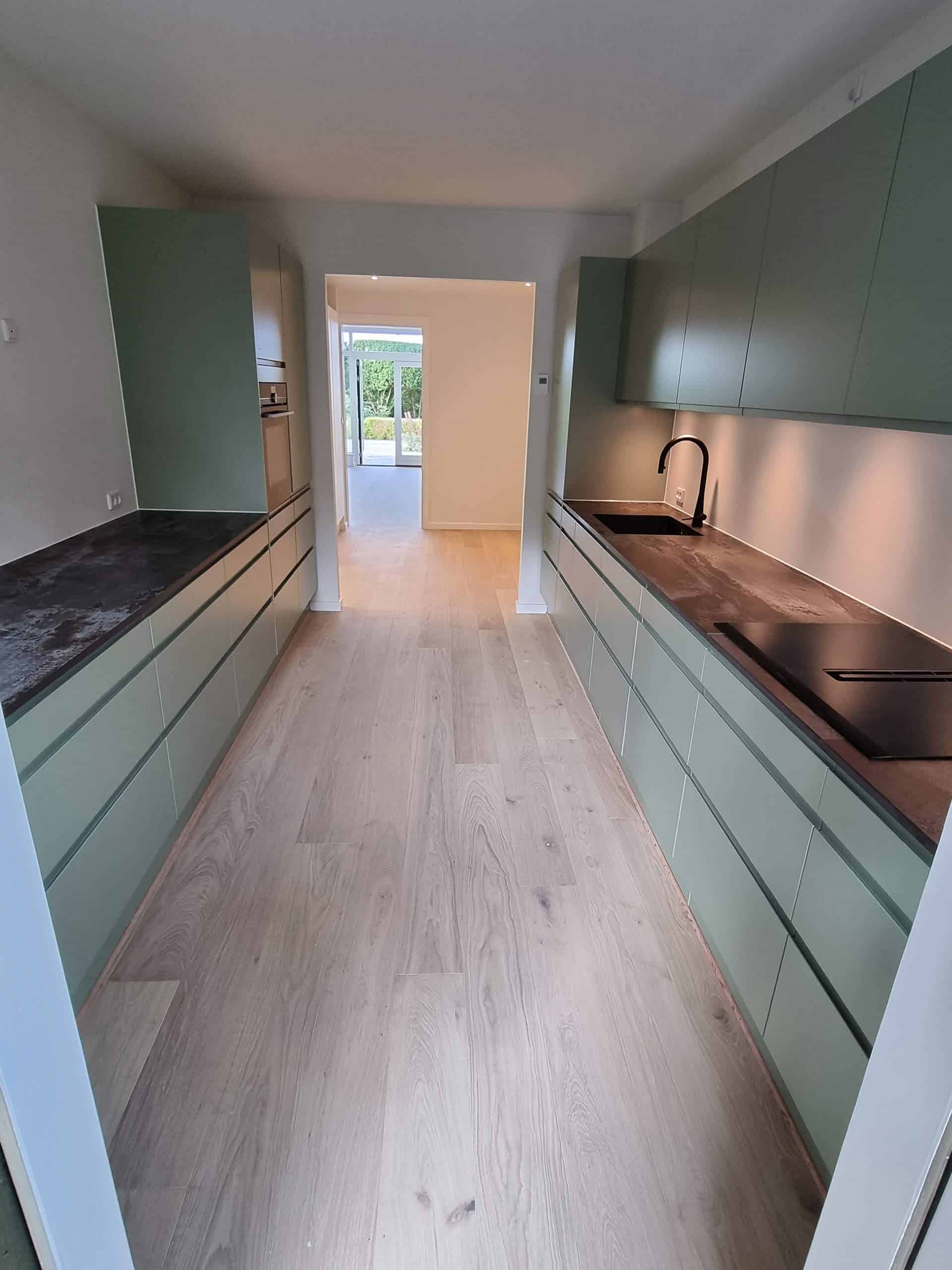 Nyt grønt køkken hos kunde i Rungsted